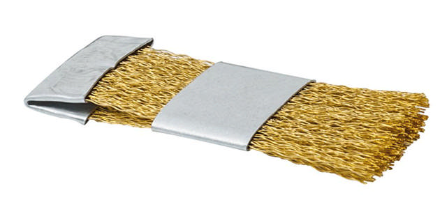 Borrenser flad med messingtråd